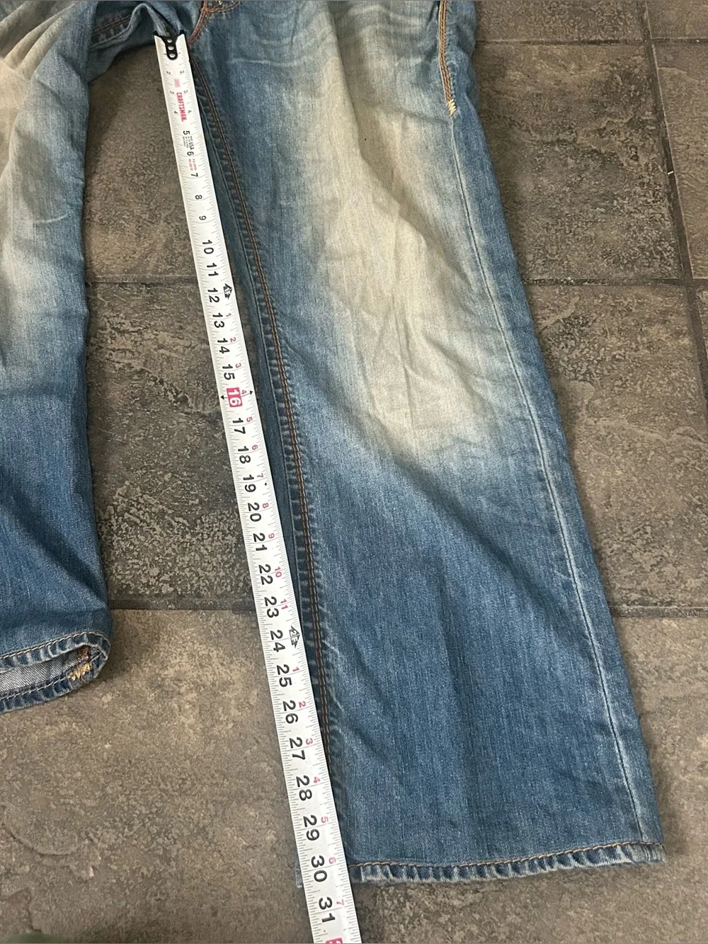 True Religion Jeans Adult Size 38 Blue Section Straight World Tour 5 Pocket Mens